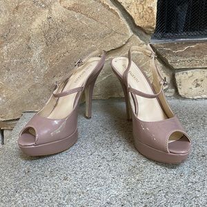 Nude heel